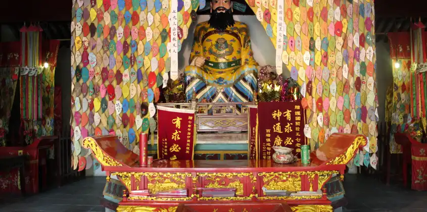 迈向更高质量发展"