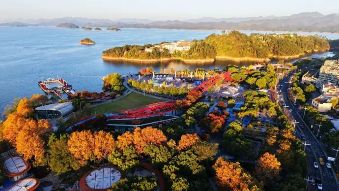 千岛湖红叶湾