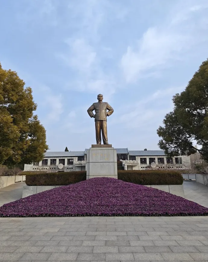周恩来纪念馆